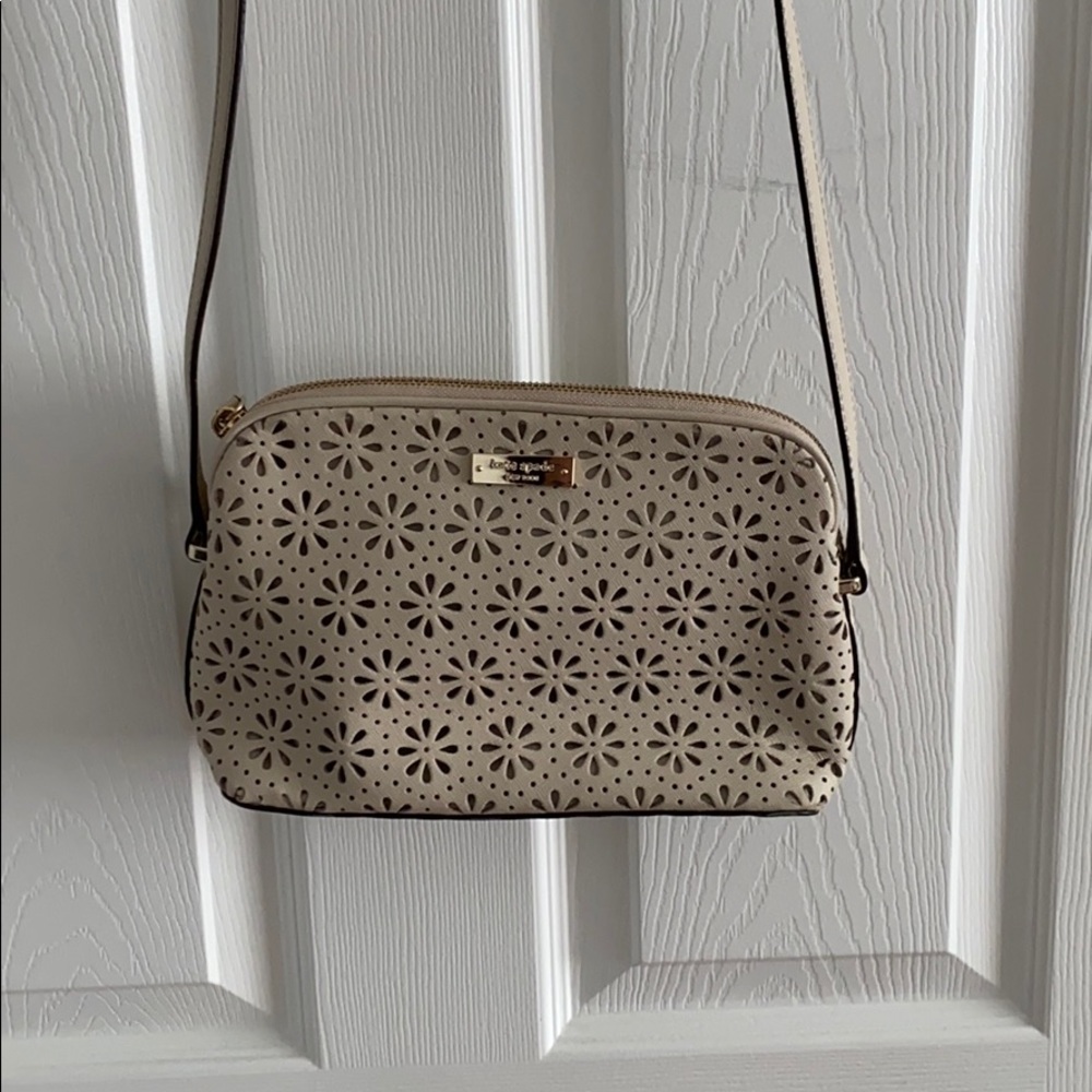 NWOT Kate Spade Cedar Street Perforated Mandy Bag